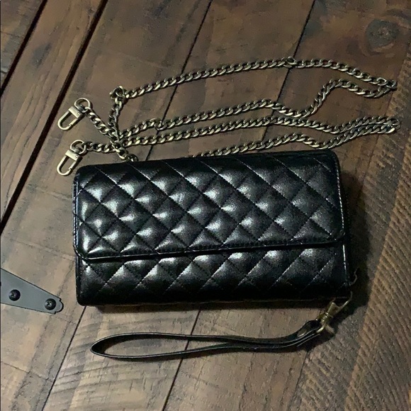 Mahalocases Handbags - Mahalocases Crossbody Wallet NWOT